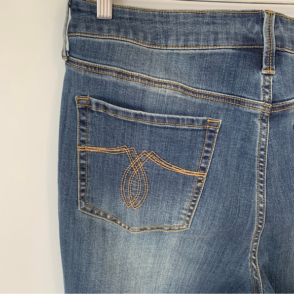 NWT SIZE 14 SEVEN7 WEEKEND EAST FIT BOYFRIEND MEDIUM BLUE BOYISH JEAN - Picture 14 of 16